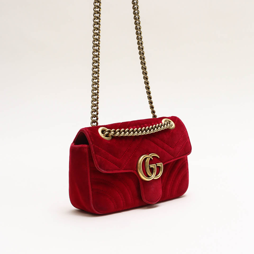 GUCCI GG Marmont Mini Velvet Shoulder Bag in Red COCOON