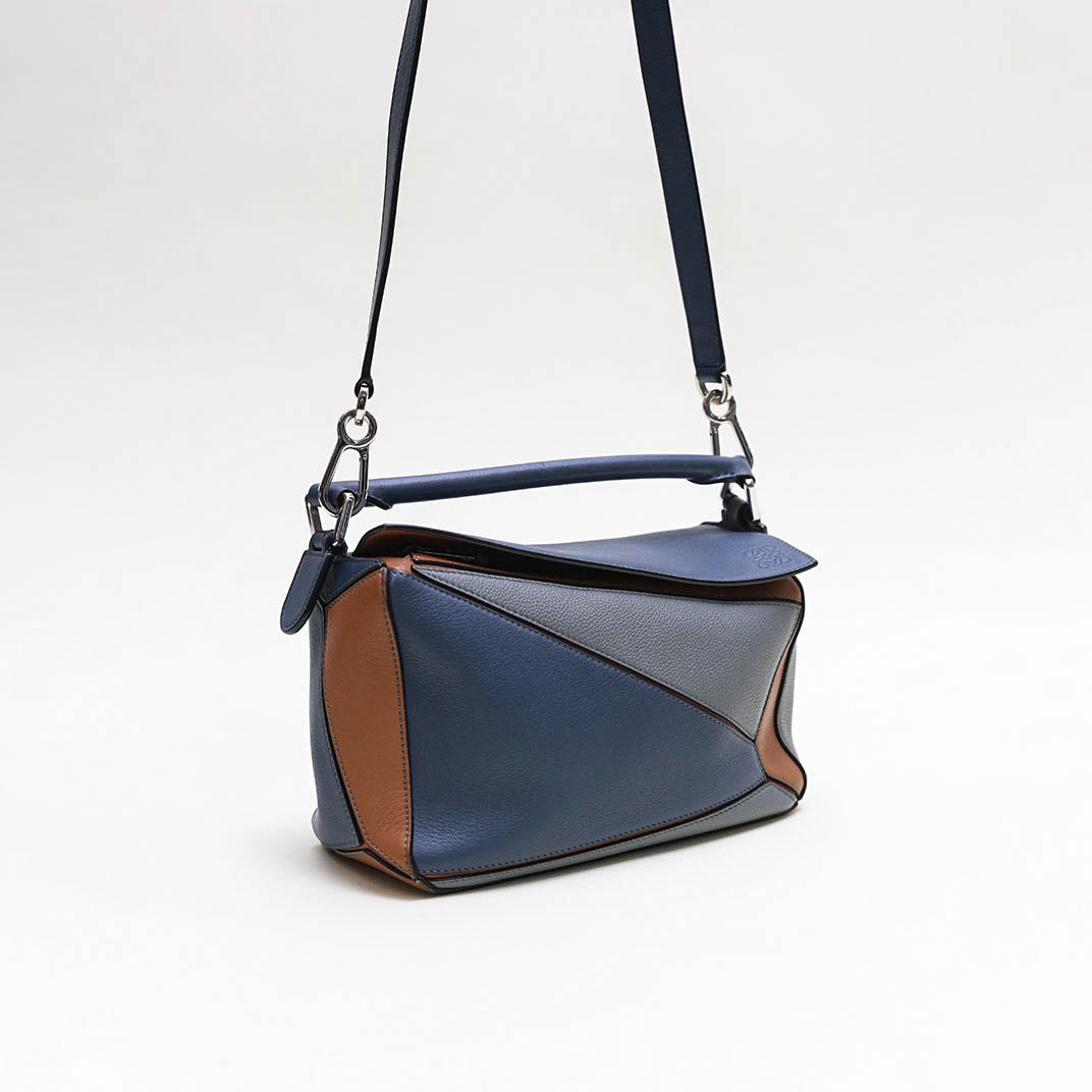 loewe puzzle bag resale