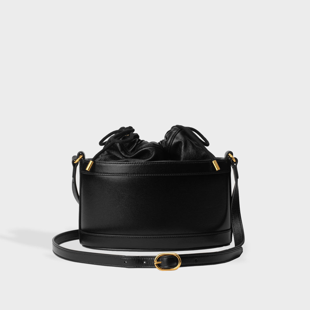Gucci Vintage Black Suede Horsebit Drawstring Bucket Bag For Sale at  1stDibs