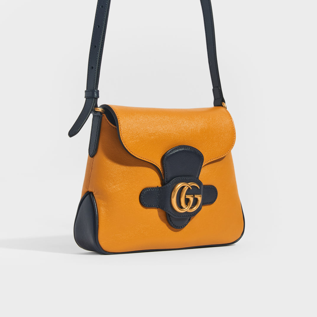 WMNS) GUCCI Logo Embossing Leather Shoulder Messenger Bag Mini Unisex -  KICKS CREW