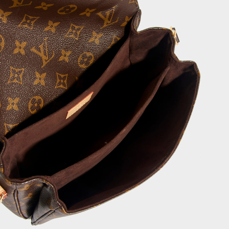 Louis Vuitton Monogram Canvas Pochette Metis Cross Body Bag