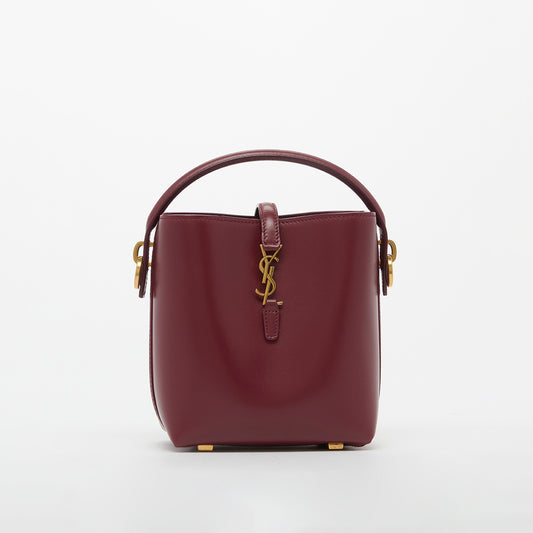 Le 37 Mini Shoulder Bag in Burgundy