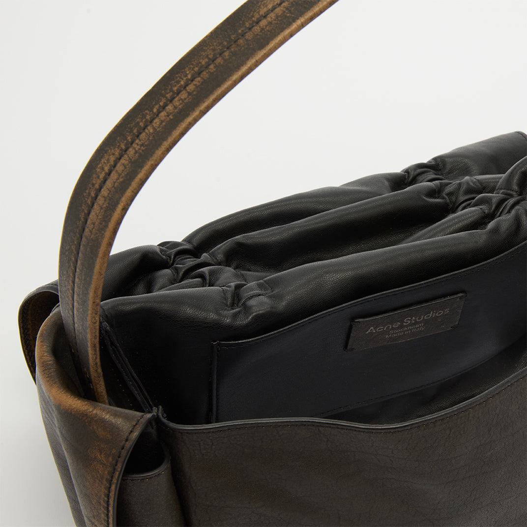 Multi Pocket Bow Bag in Distressed Black