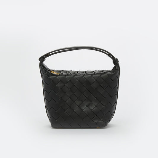 Candy Wallace Intrecciato Leather Shoulder Bag in Black