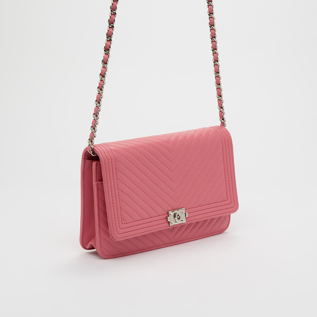 Boy Wallet On Chain in Pink Chevron Leather [ReSale]