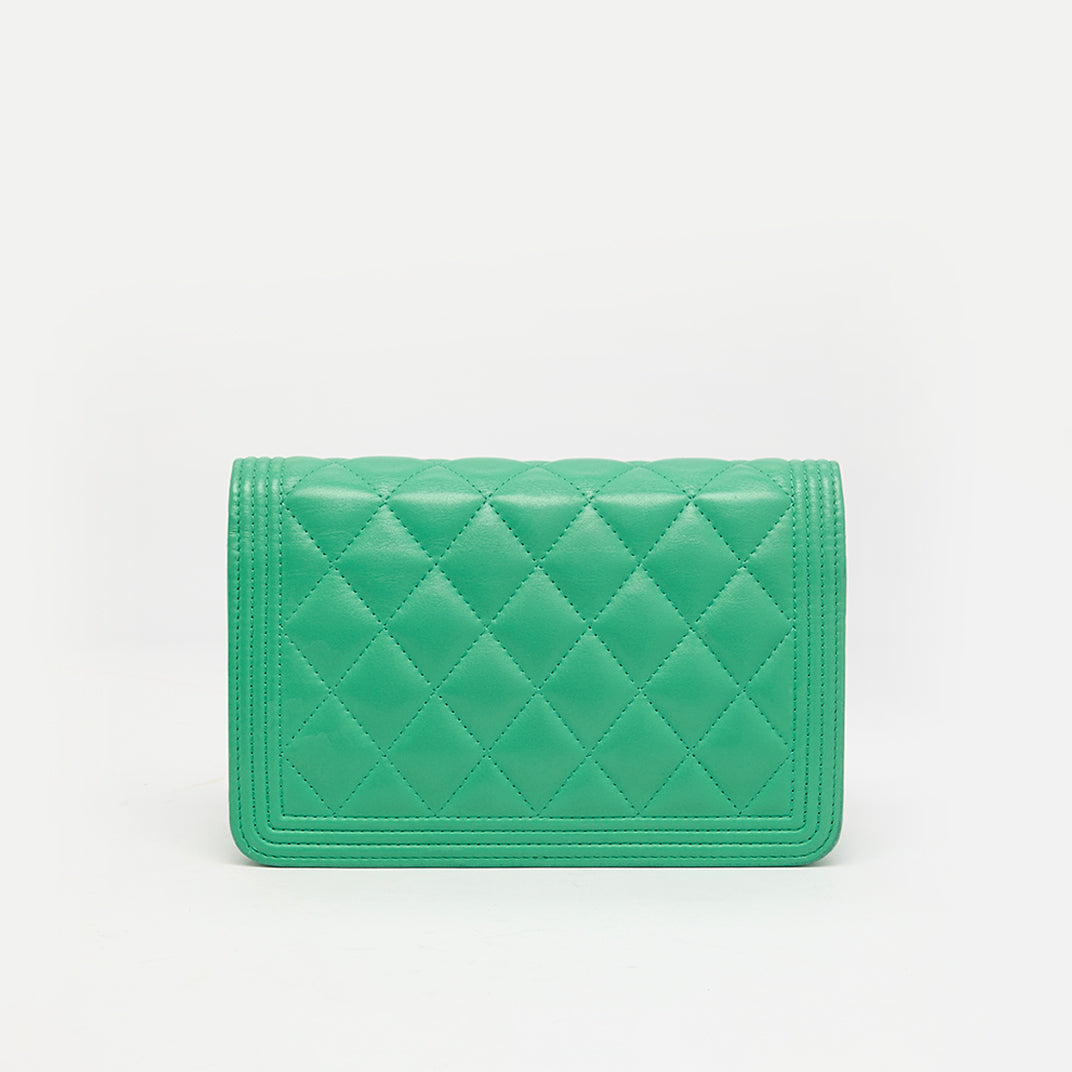 Boy Wallet On Chain in Green Leather