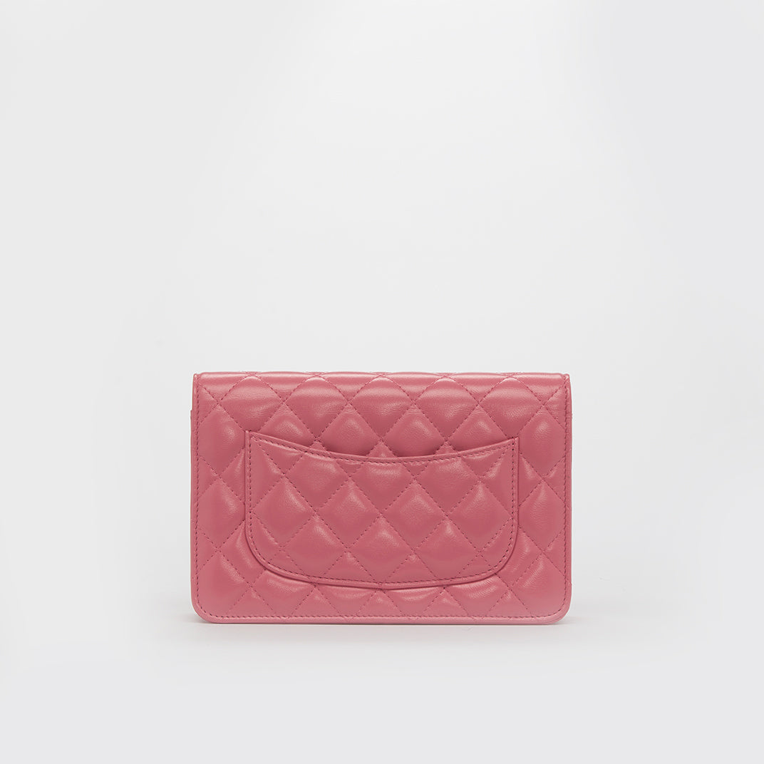 Wallet on Chain in Bubblegum Pink Lambskin Leather 2024