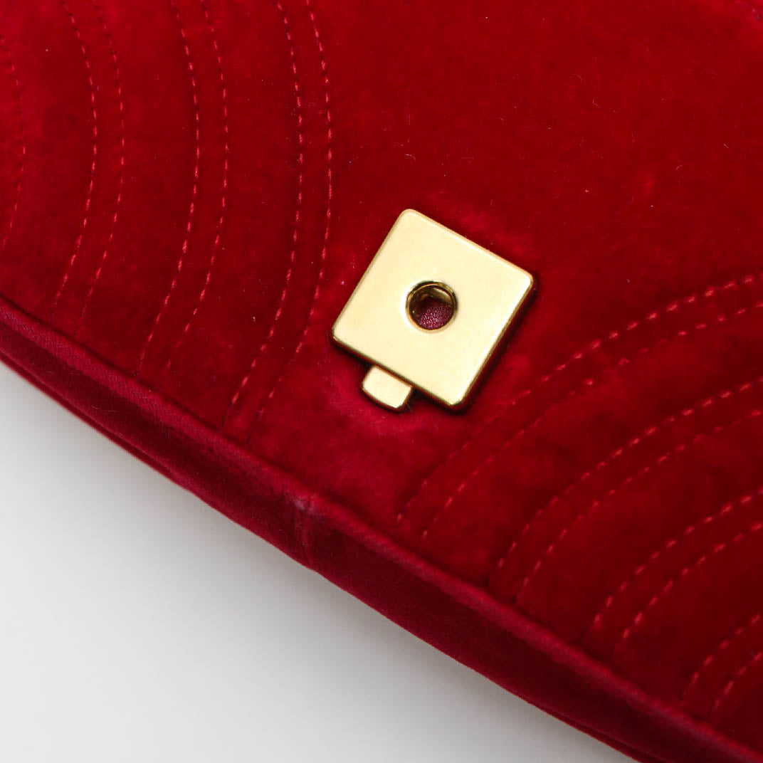 GG Marmont Mini Velvet Shoulder Bag in Red [ReSale]