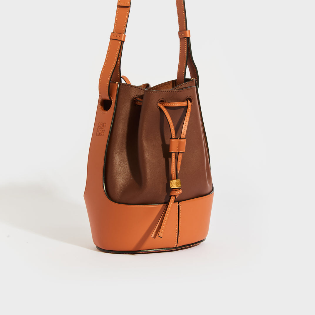 LOEWE Medium Balloon Bucket Bag in Brown COCOON