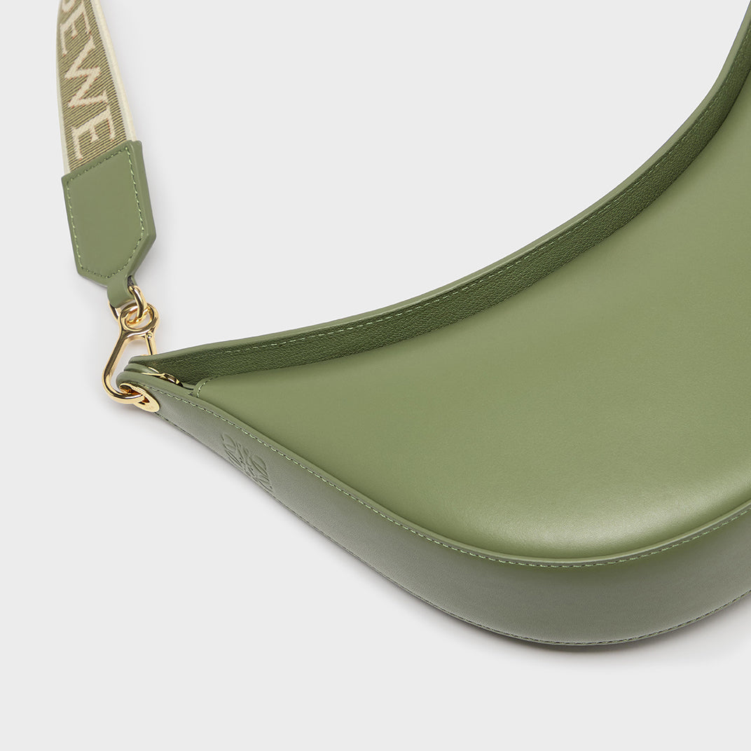 Luna Small Leather Shoulder Bag in Green