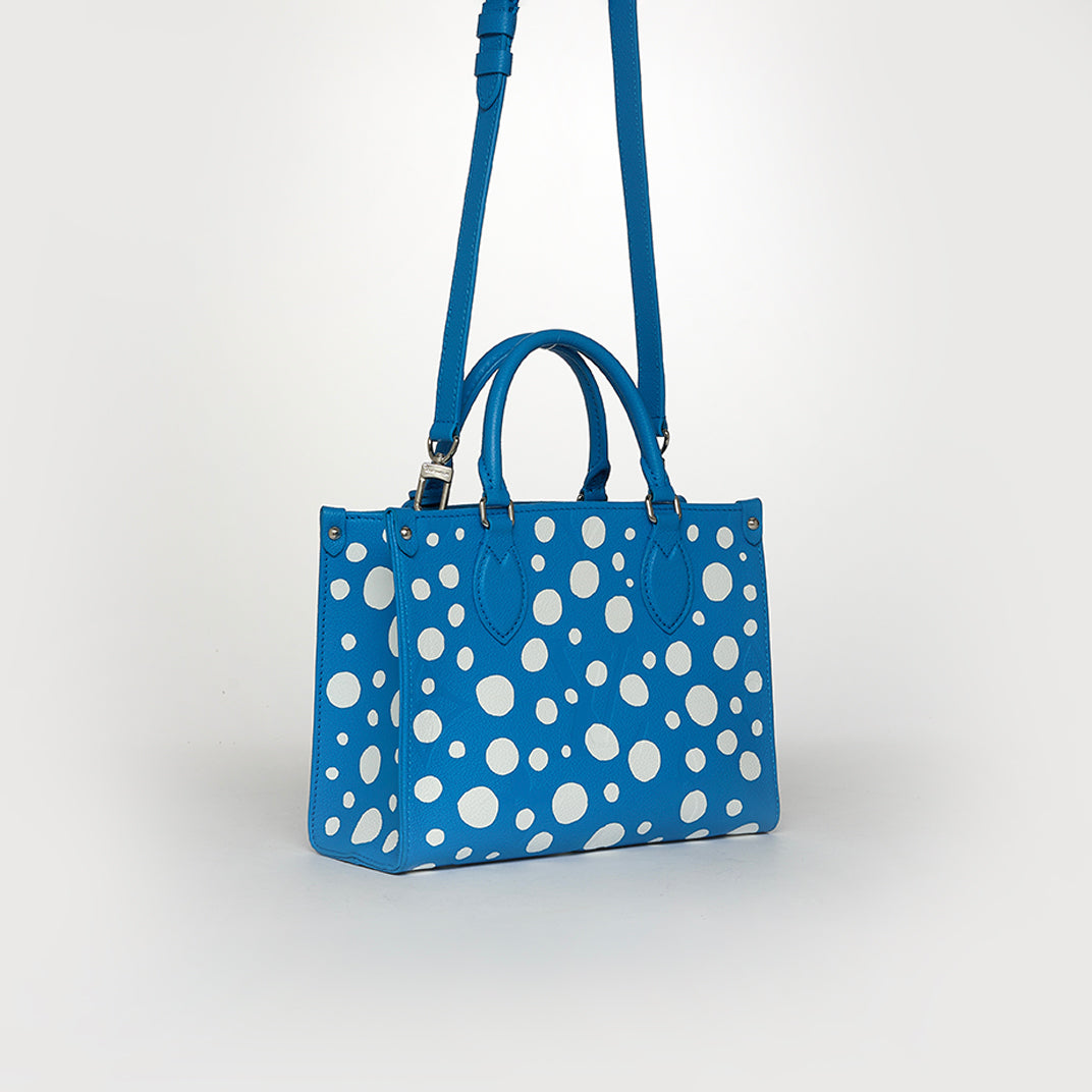 x Yayoi Kusama Infinity Dots Monogram Giant Empreinte OnTheGo PM in Blue