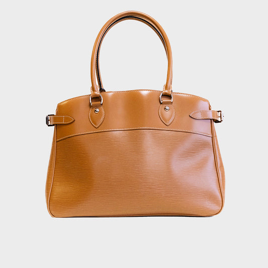 Passy GM Bag in Tan Epi Leather 2007