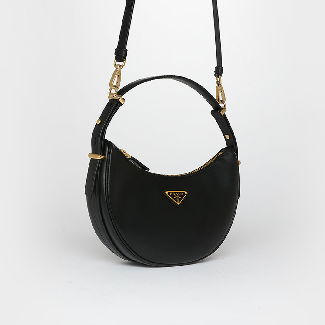 Arqué Mini Shoulder Bag in Black