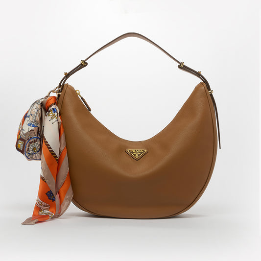 Arqué Large Shoulder Bag in Brown with Scarf