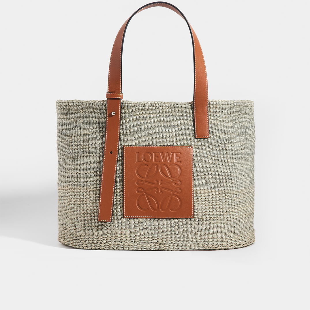 Basket Medium Woven Tote in Grey