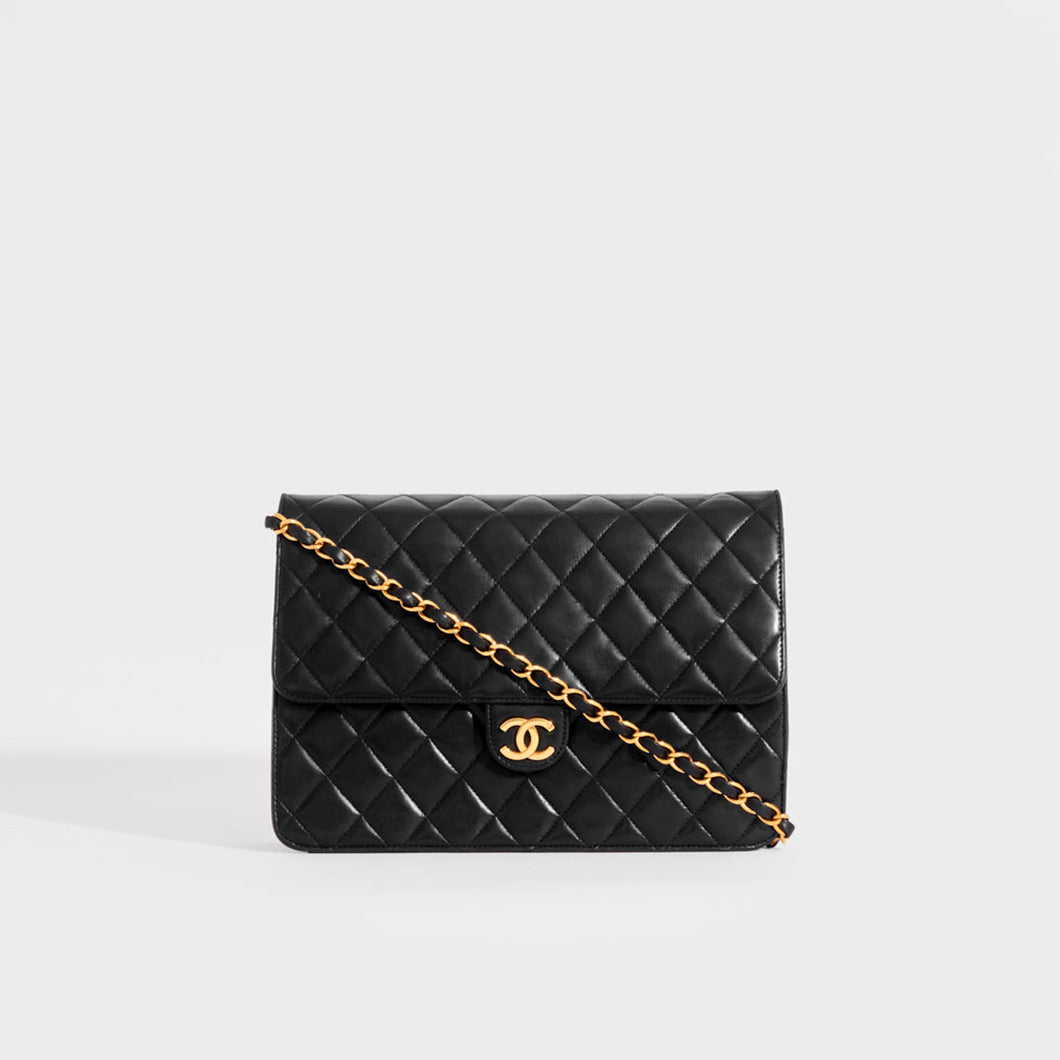 CHANEL Fashion - Key holder  Chanel handbags, Chanel fashion, Chanel