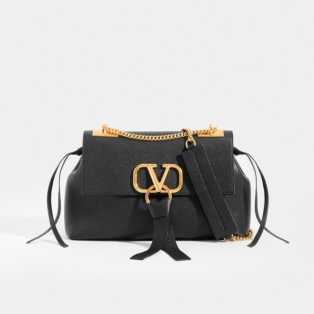 Shoulder bags Valentino Garavani - VRing black leather bag - TW2B0F62MVV0NO