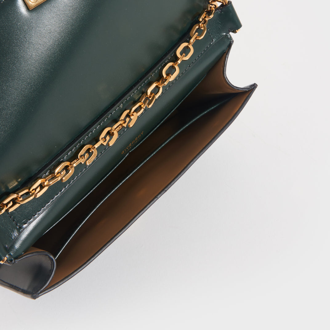 Small 4G Crossbody Bag in Green Forest