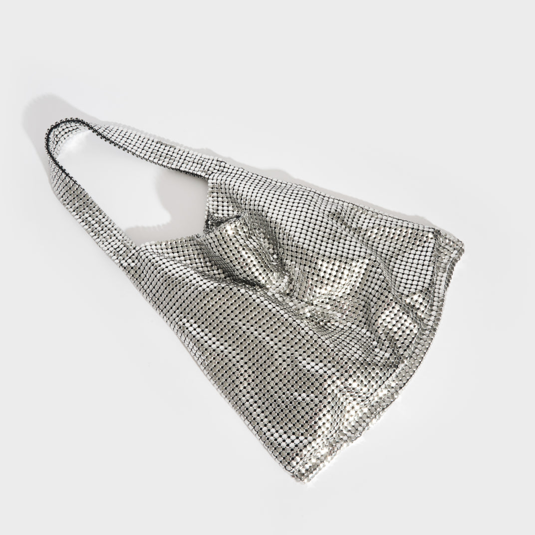 Pixel Mesh Moyen Shoulder Bag in Silver